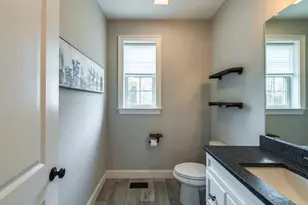 140 Stratford Dr, Poughkeepsie, NY 12603 - Photo 22