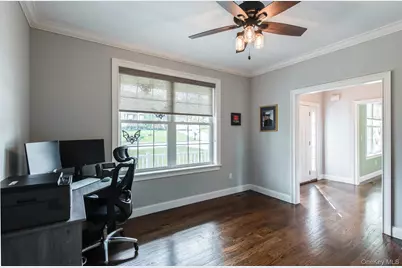 140 Stratford Drive, Poughkeepsie, NY 12603 - Photo 10