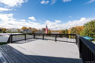 140 Stratford Drive, Poughkeepsie, NY 12603 - Photo 38