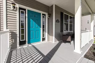 140 Stratford Dr, Poughkeepsie, NY 12603 - Photo 4