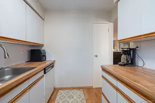 459 Village Dr, Hauppauge, NY 11788 - Photo 10