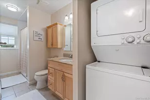 459 Village Dr, Hauppauge, NY 11788 - Photo 20