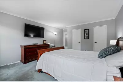 459 Village Drive #459, Hauppauge, NY 11788 - Photo 18