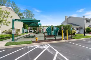 459 Village Dr, Hauppauge, NY 11788 - Photo 28