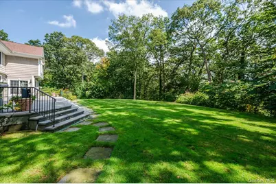 155 Jennings Road, Cold Spring Harbor, NY 11724 - Photo 32