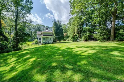 155 Jennings Road, Cold Spring Harbor, NY 11724 - Photo 4