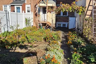 78-54 75th St, Glendale, NY 11385 - Photo 30