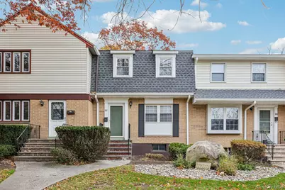 18 Somerset Drive #C, Suffern, NY 10901 - Photo 2