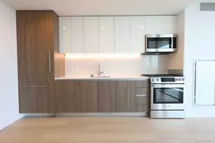131-01 40th Rd, Flushing, NY 11354 - Photo 6