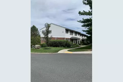 77 Jamie Court, Suffern, NY 10901 - Photo 4