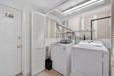 77 Jamie Court, Suffern, NY 10901 - Photo 34