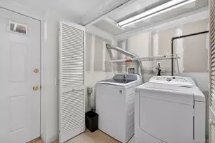 77 Jamie Ct, Suffern, NY 10901 - Photo 34