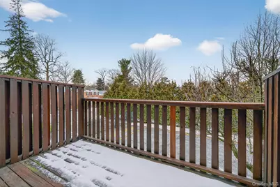 77 Jamie Court, Suffern, NY 10901 - Photo 16