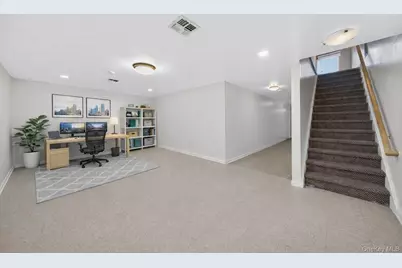 77 Jamie Court, Suffern, NY 10901 - Photo 34