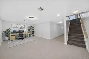 77 Jamie Ct, Suffern, NY 10901 - Photo 34