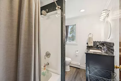 23 Windsor Street, Islip, NY 11751 - Photo 20