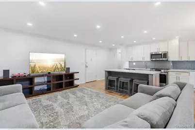 125 Main Street #1T, Port Washington, NY 11050 - Photo 6