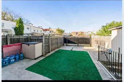 63-64 110St, Forest Hills, NY 11375 - Photo 2