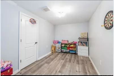 63-64 110St, Forest Hills, NY 11375 - Photo 24