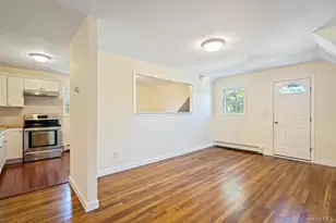 91 15th Ave, West Babylon, NY 11704 - Photo 18