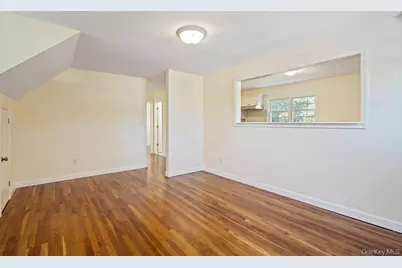 91 15th Avenue, West Babylon, NY 11704 - Photo 24