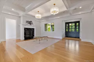 17 Moriches Ave, East Moriches, NY 11940 - Photo 8