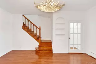 102-12 62nd Rd, Forest Hills, NY 11375 - Photo 2