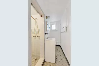 102-12 62nd Road, Forest Hills, NY 11375 - Photo 22