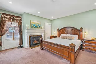 160 Bedford Ave, Merrick, NY 11566 - Photo 18