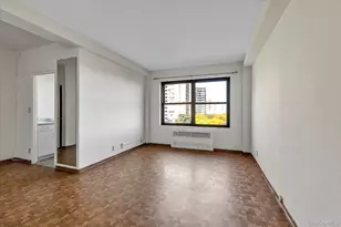 99-05 63rd Dr, Rego Park, NY 11374 - Photo 6