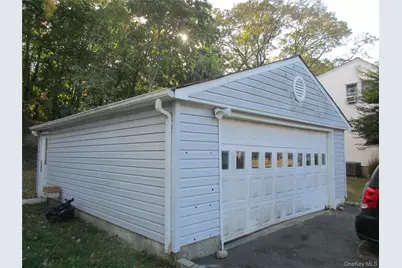 110 Bellecrest Avenue, East Northport, NY 11731 - Photo 2