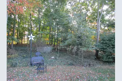 110 Bellecrest Avenue, East Northport, NY 11731 - Photo 16