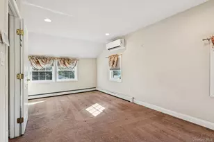 40 Elm St, Hicksville, NY 11801 - Photo 14