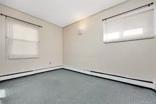 44 Sparrow Ln, Levittown, NY 11756 - Photo 12