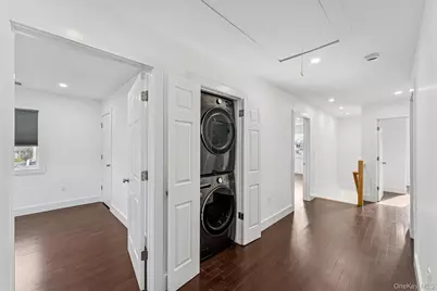 1064 Mora Place, Woodmere, NY 11598 - Photo 14