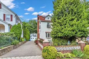 21 Hayden Ave, Great Neck, NY 11024 - Photo 22