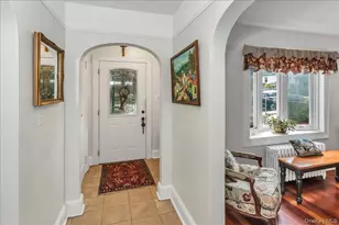 21 Hayden Ave, Great Neck, NY 11024 - Photo 4