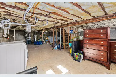 1796 Wells Drive, Bay Shore, NY 11706 - Photo 22