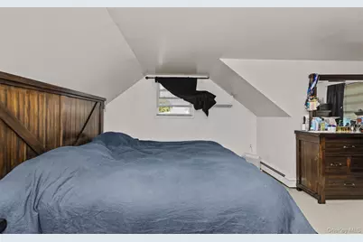 1796 Wells Drive, Bay Shore, NY 11706 - Photo 16