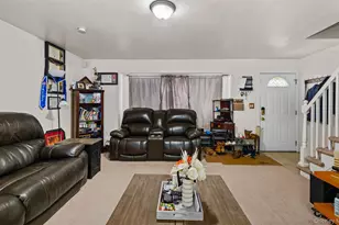 1796 Wells Dr, Bay Shore, NY 11706 - Photo 6