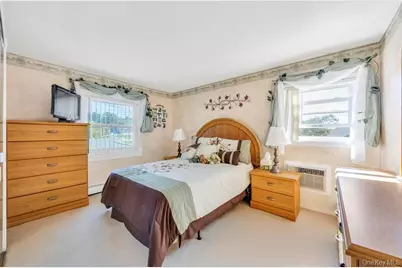 23 Longstreet Drive, Lake Grove, NY 11755 - Photo 22