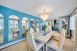 23 Longstreet Dr, Lake Grove, NY 11755 - Photo 4