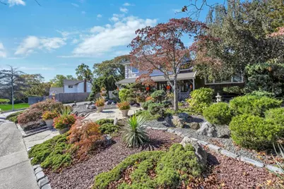 23 Longstreet Drive, Lake Grove, NY 11755 - Photo 26