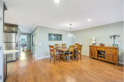 17 Hunter Drive, Central Islip, NY 11722 - Photo 6