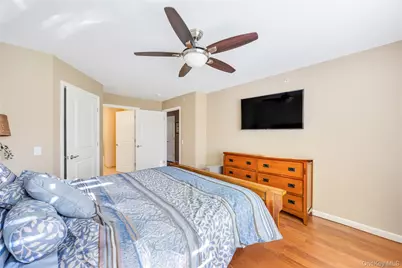 17 Hunter Drive, Central Islip, NY 11722 - Photo 18