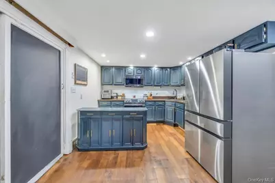 80 S Bedford Avenue, Islandia, NY 11749 - Photo 8