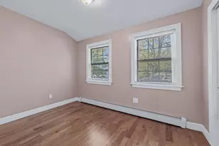 104-37 205th Pl, Jamaica, NY 11412 - Photo 6