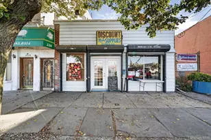 526 City Island Ave, Bronx, NY 10464 - Photo 1