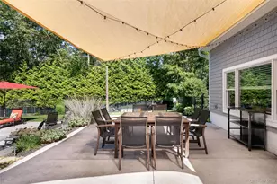 8 Foxboro Rd, Hampton Bays, NY 11946 - Photo 34