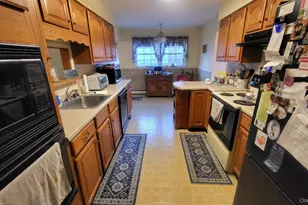 3 Manor Dr W, Poughkeepsie, NY 12603 - Photo 4